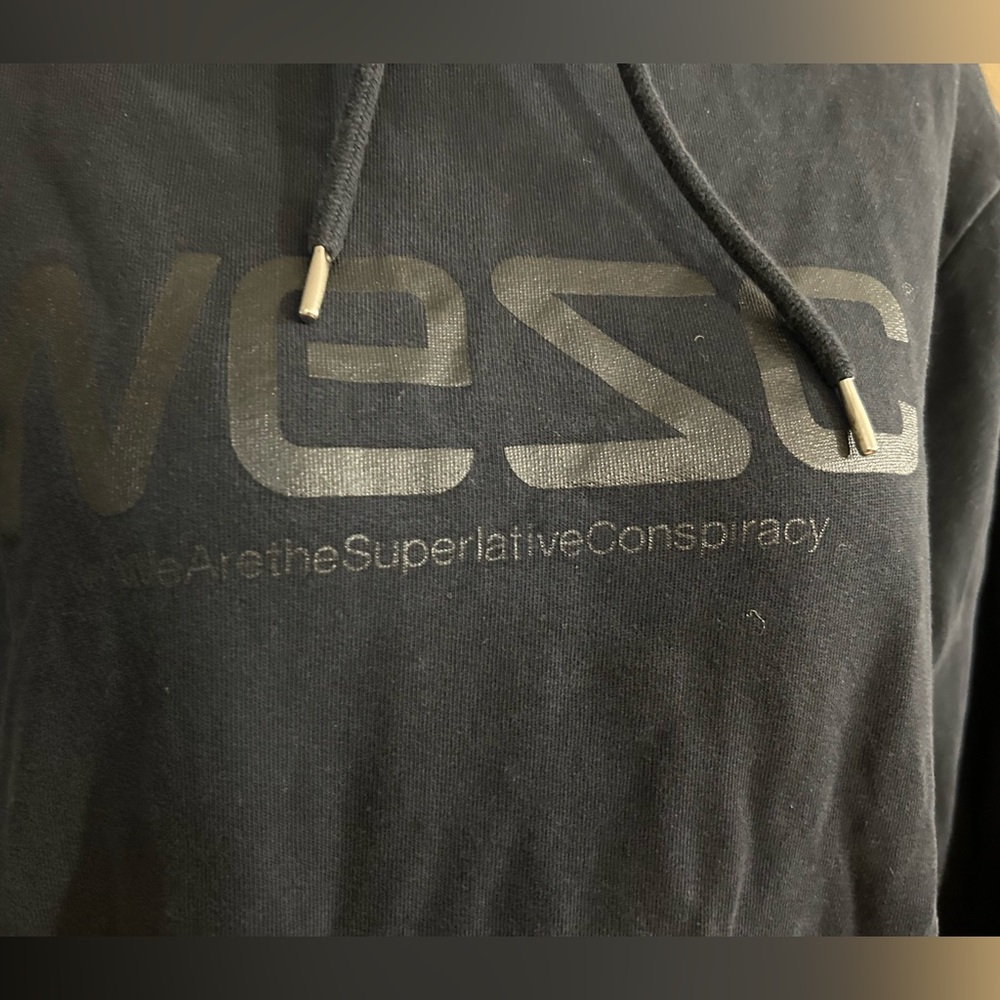 5/25$ Must Buy 5!! Wesc Men's Dark Gray Hoodie Unisex medium large - Picture 2 of 6